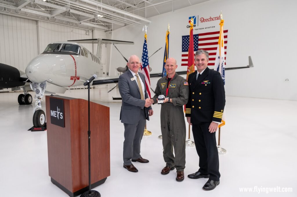 Textron Aviation delivers first two of 64 US Navy Beechcraft King Air 260 METS aircraft